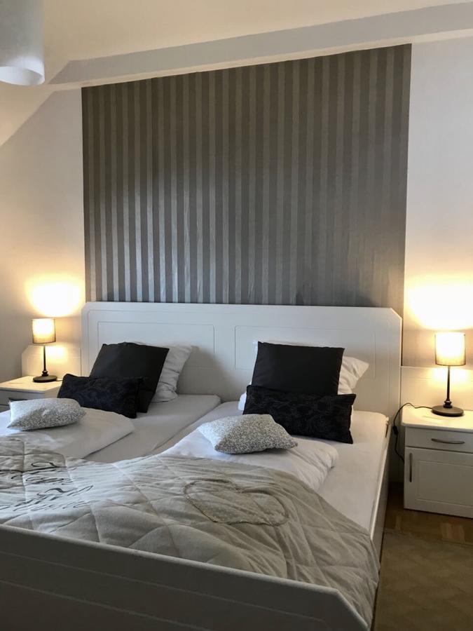 Elbhotel Bleckede Buitenkant foto