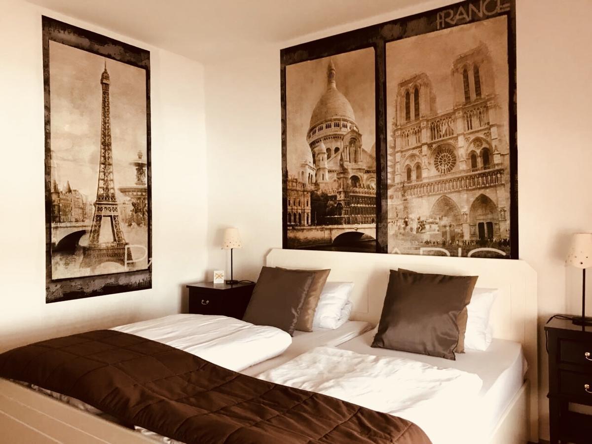 Elbhotel Bleckede Buitenkant foto